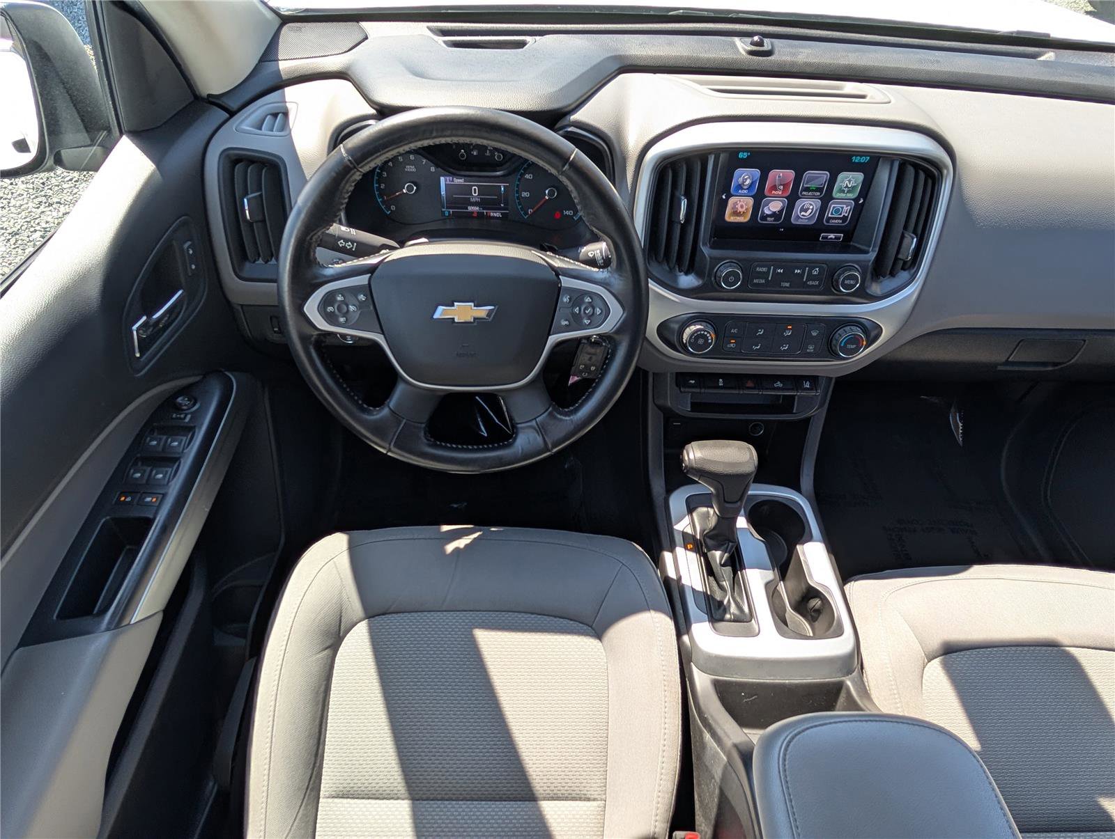 Used 2018 Chevrolet Colorado LT w/ LT Convenience Package AWD/4WD image 16
