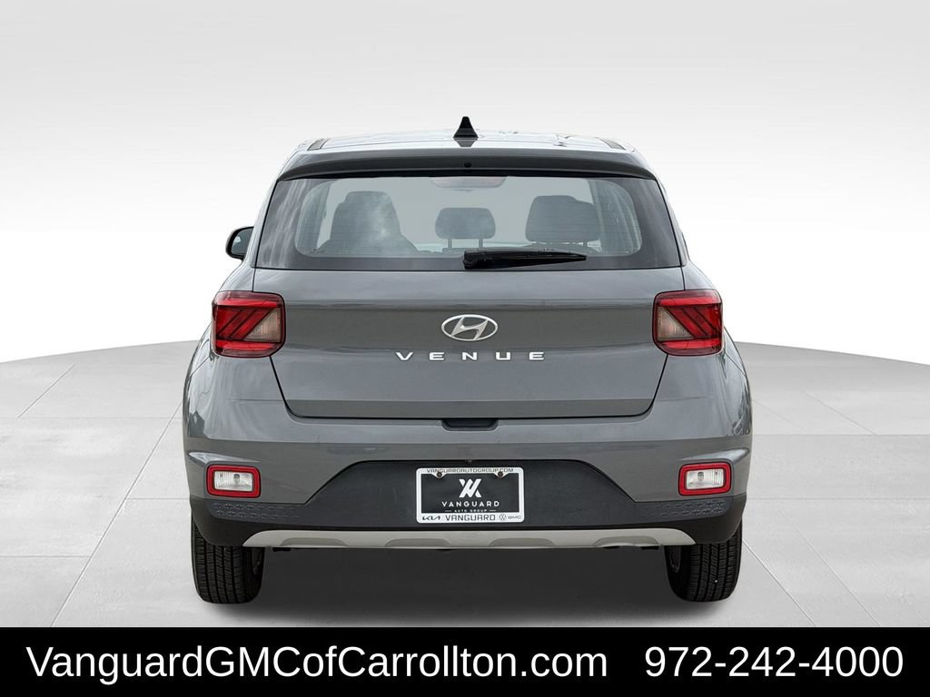 Used 2021 Hyundai Venue SE w/ Cargo Package FWD image 8