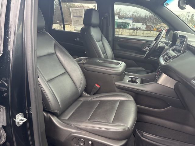 Used 2021 Chevrolet Tahoe Z71 w/ Luxury Package image 14