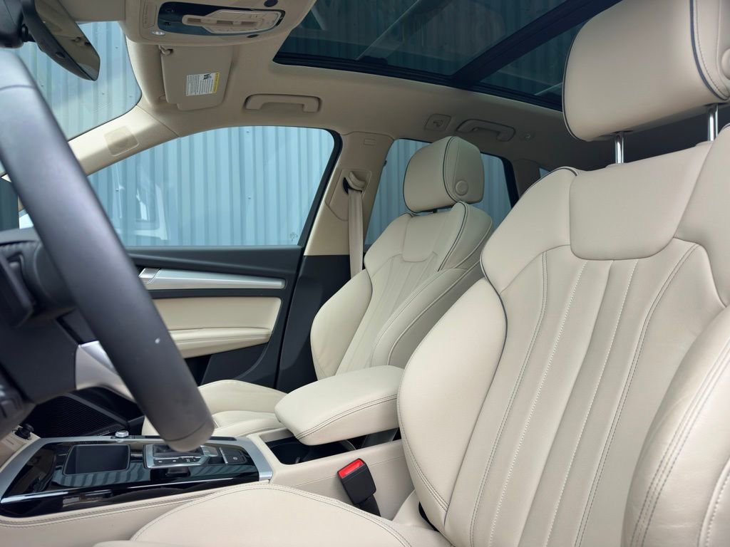 Used 2024 Audi Q5 2.0T Premium Plus image 11