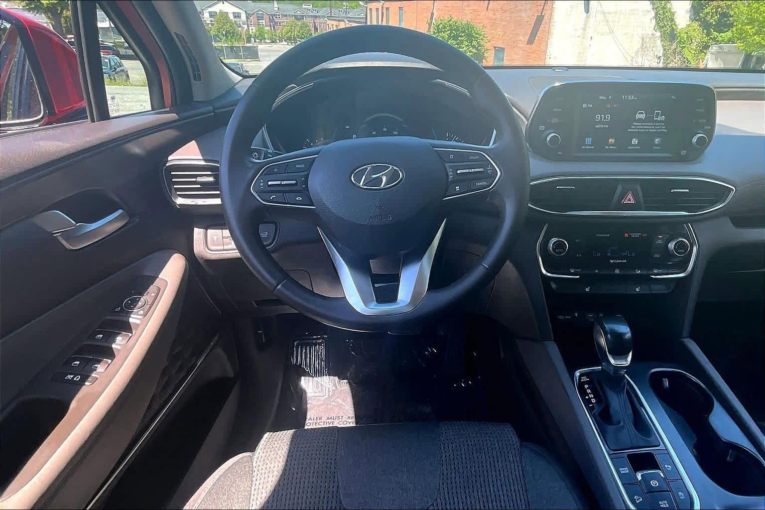 Used 2020 Hyundai Santa Fe SEL w/ Convenience Package AWD/4WD image 6