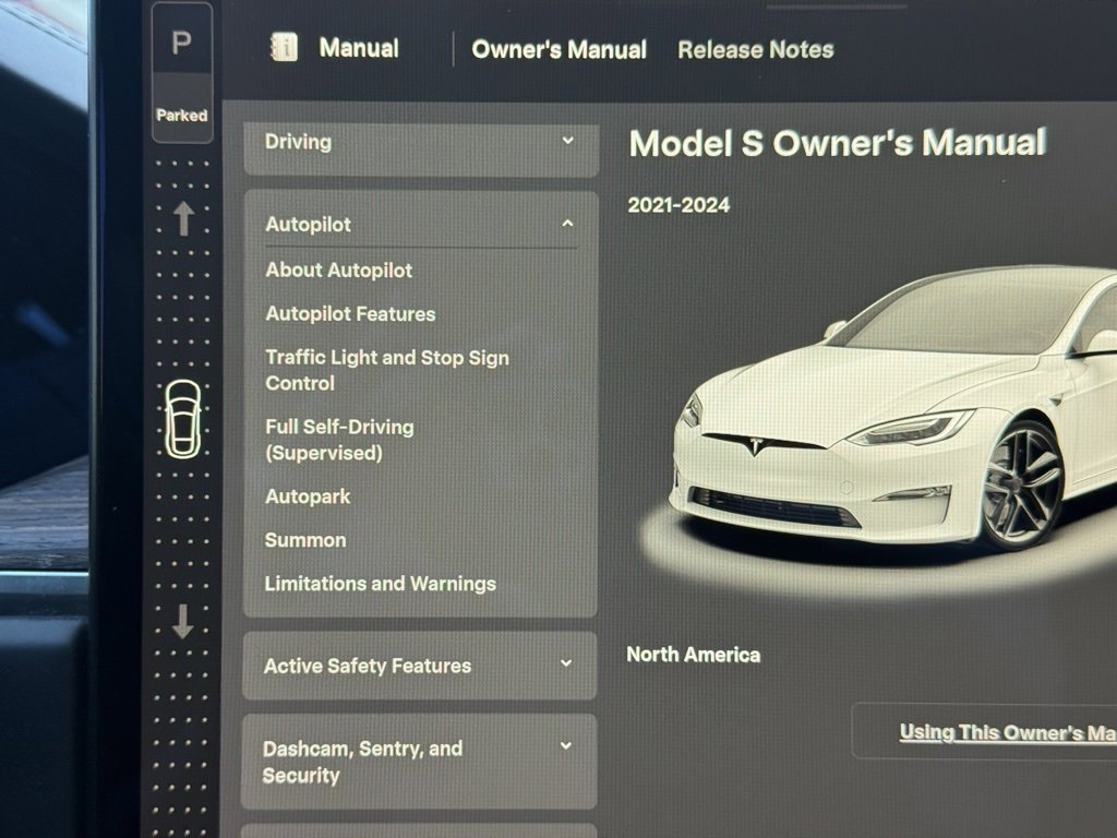 Used 2021 Tesla Model S Plaid image 14