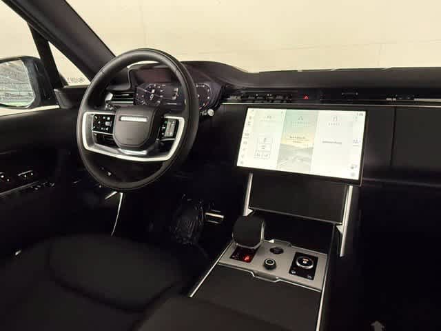 New 2027 Land Rover Range Rover Long Wheelbase SE AWD/4WD image 17