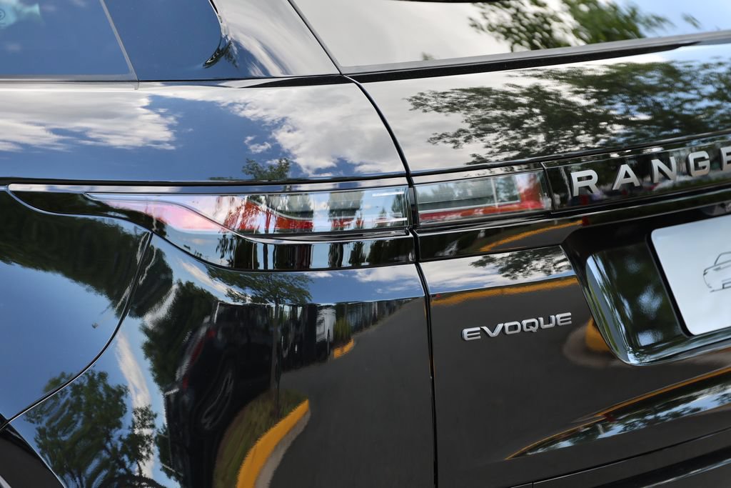 New 2026 Land Rover Range Rover Evoque S AWD/4WD image 9