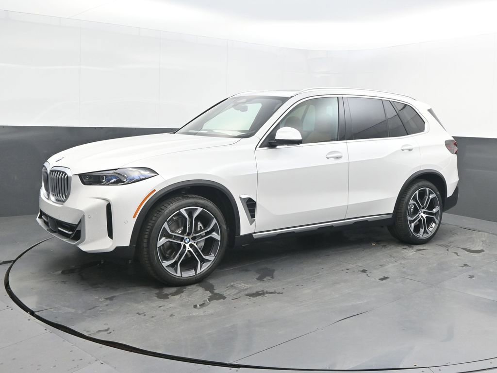 New 2026 BMW X5 xDrive40i AWD/4WD image 1