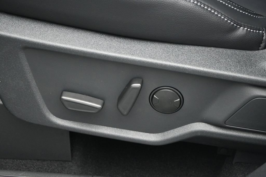 New 2026 Ford Bronco Outer Banks AWD/4WD image 9