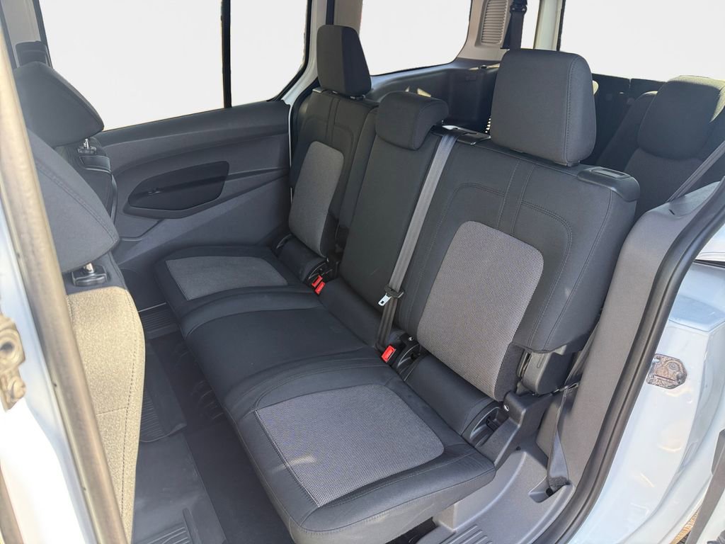 Used 2021 Ford Transit Connect XL FWD image 19