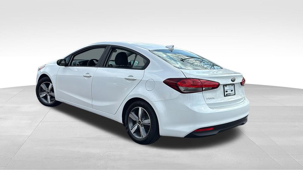 Used 2018 Kia Forte LX w/ LX Popular Package image 5
