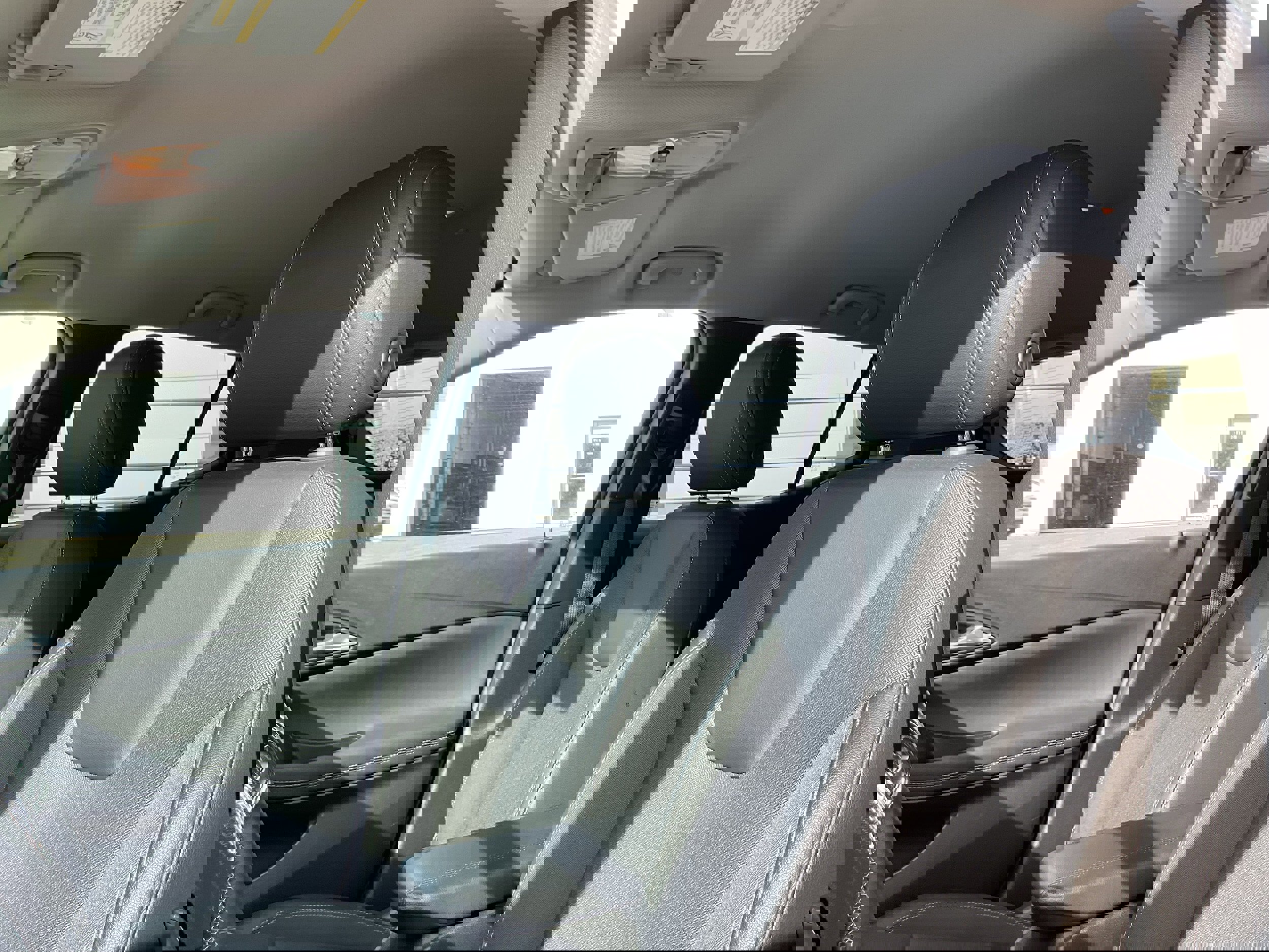 Certified 2022 Buick Encore GX Select image 6