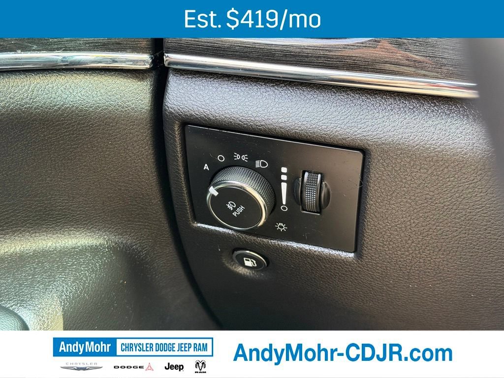 Used 2020 Jeep Grand Cherokee Trailhawk w/ Trailhawk Luxury Group AWD/4WD image 18