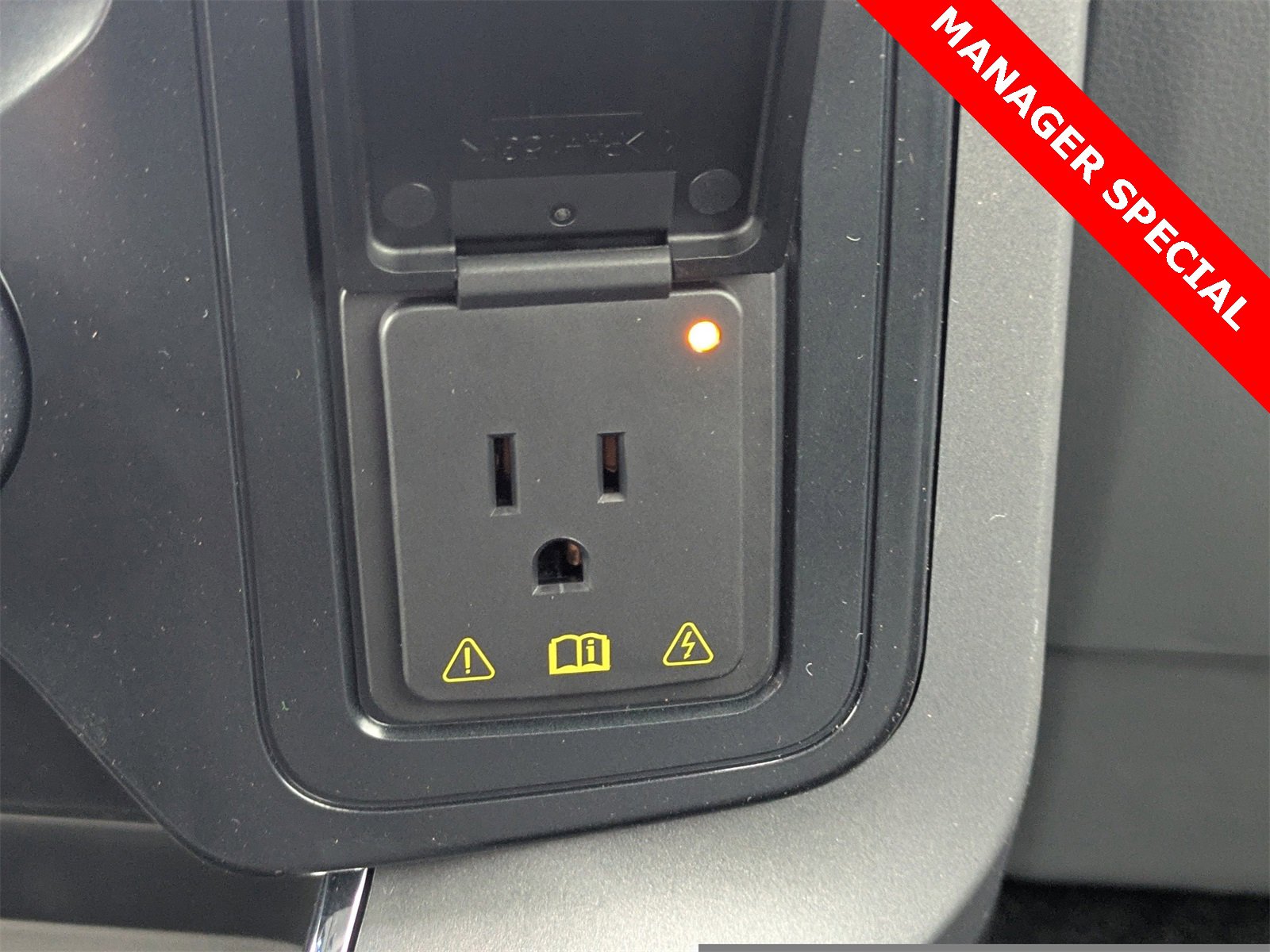 New 2025 Ford F150 XLT w/ Equipment Group 302A MID image 15