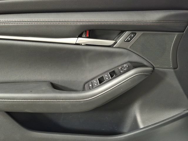 Used 2025 MAZDA MAZDA3 s FWD image 14