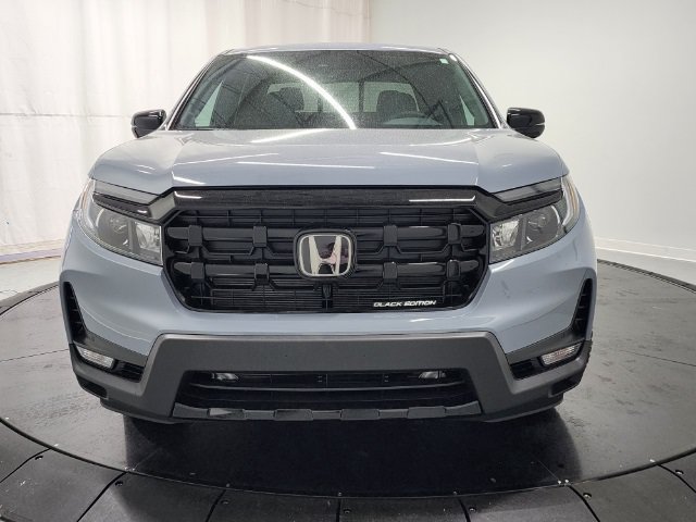 New 2026 Honda Ridgeline Black Edition image 2