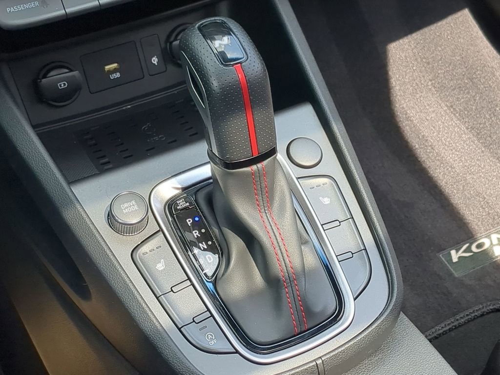 Used 2022 Hyundai Kona N Line w/ Tech Package image 21
