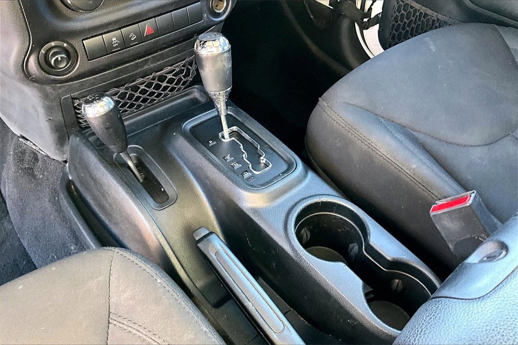 Used 2018 Jeep Wrangler Unlimited Sport S image 14