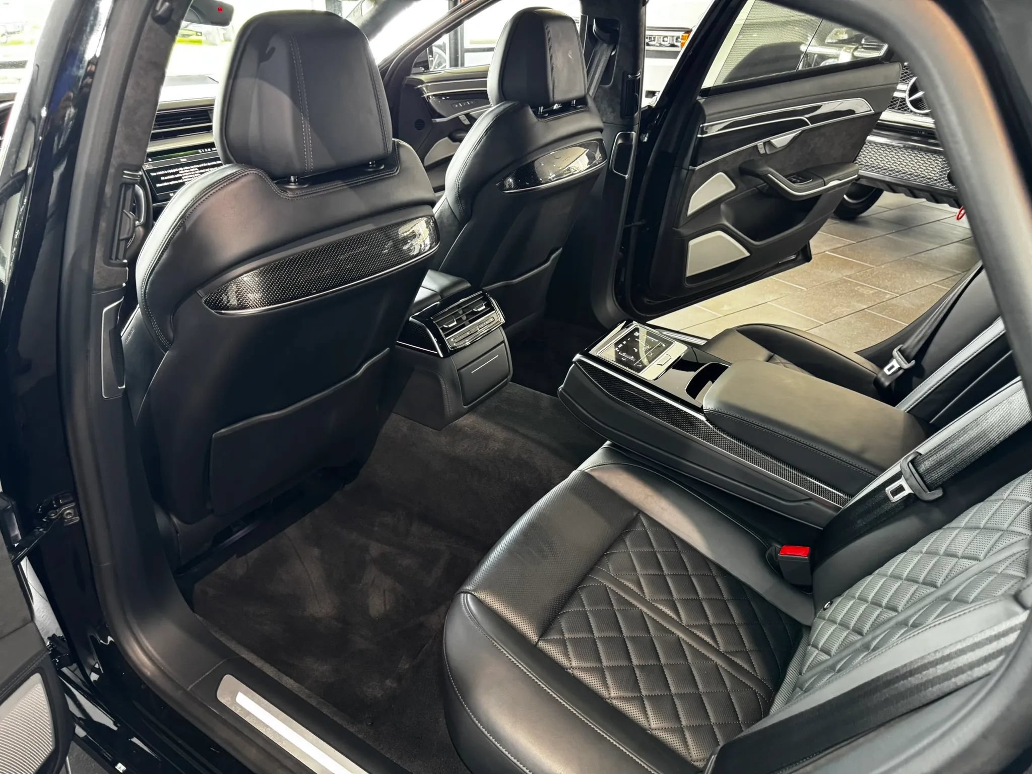 Used 2021 Audi S8 L w/ Full Leather Package AWD/4WD image 30