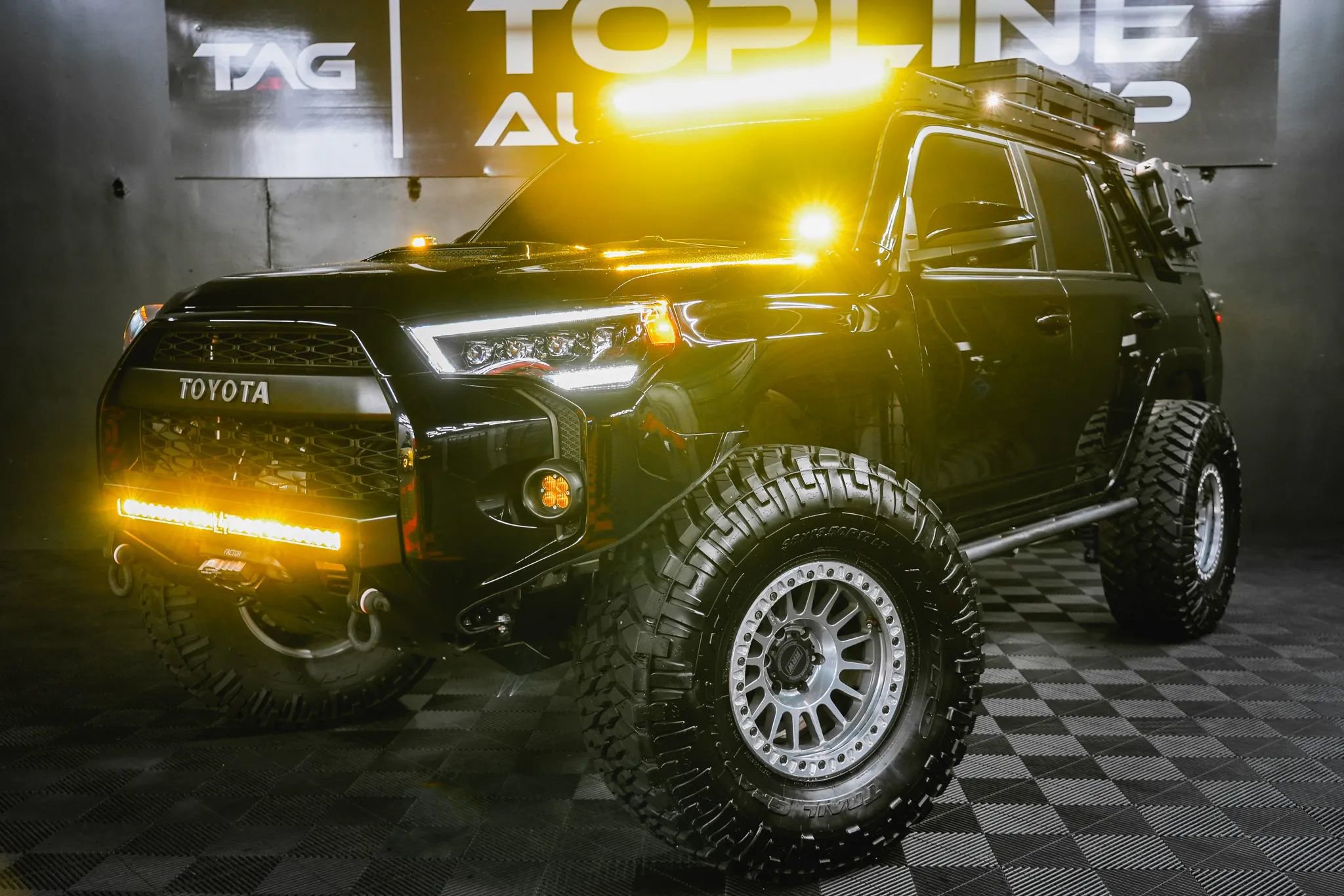 Used 2018 Toyota 4Runner TRD Pro image 2