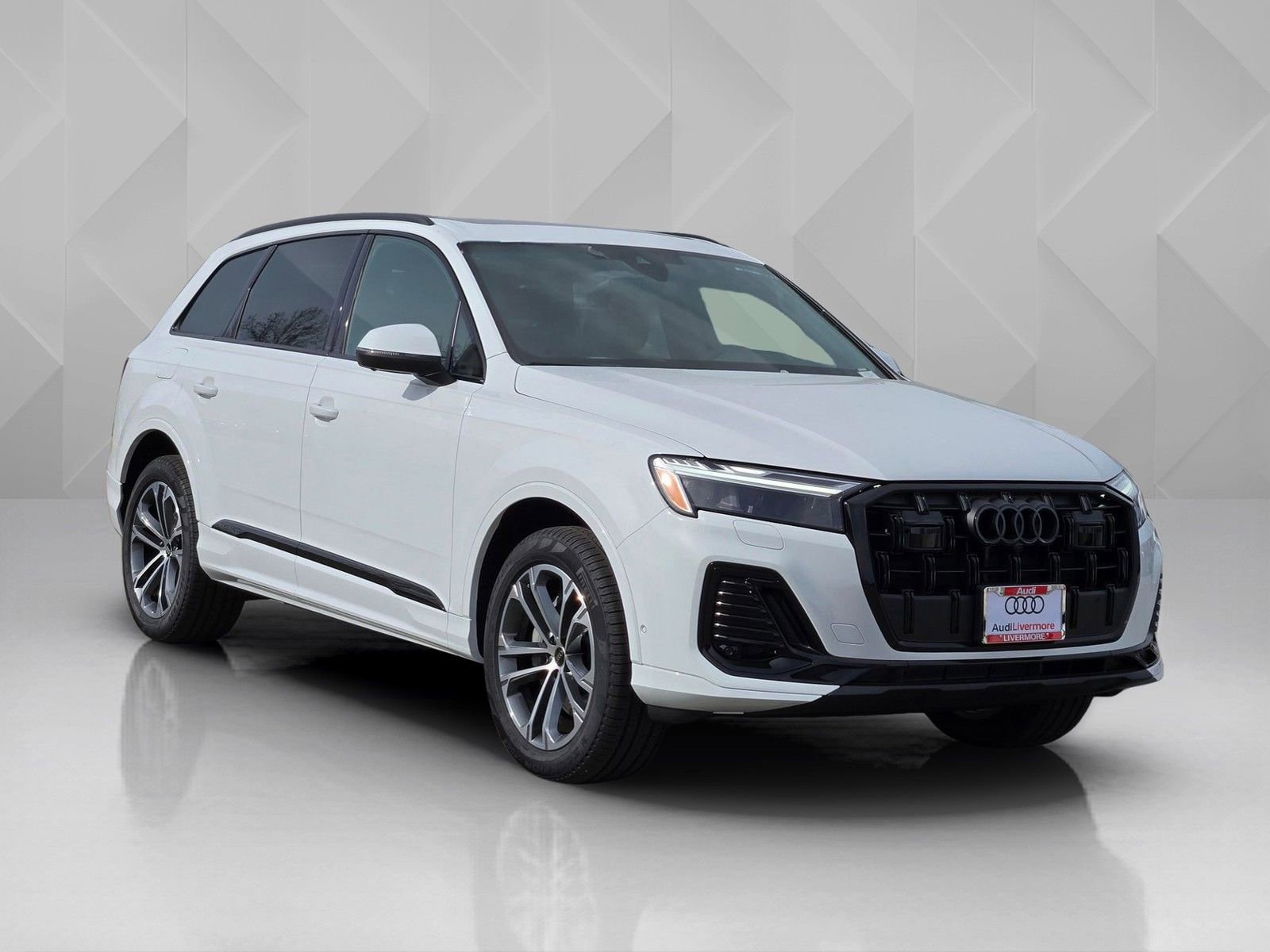 New 2026 Audi Q7 2.0T Premium Plus AWD/4WD image 8