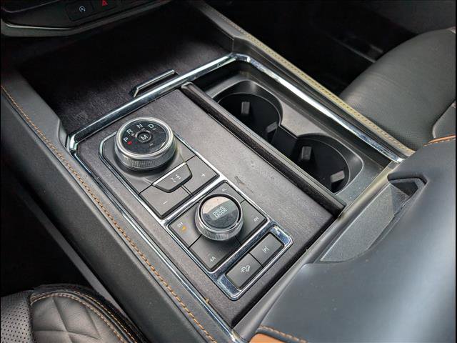 Used 2023 Ford Expedition Platinum AWD/4WD image 23