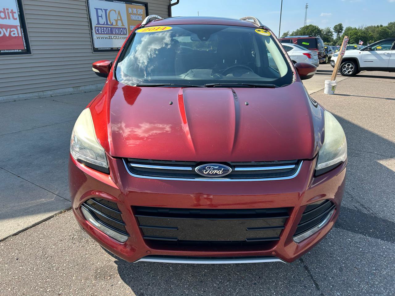 Used 2014 Ford Escape Titanium w/ Equipment Group 401A AWD/4WD image 2