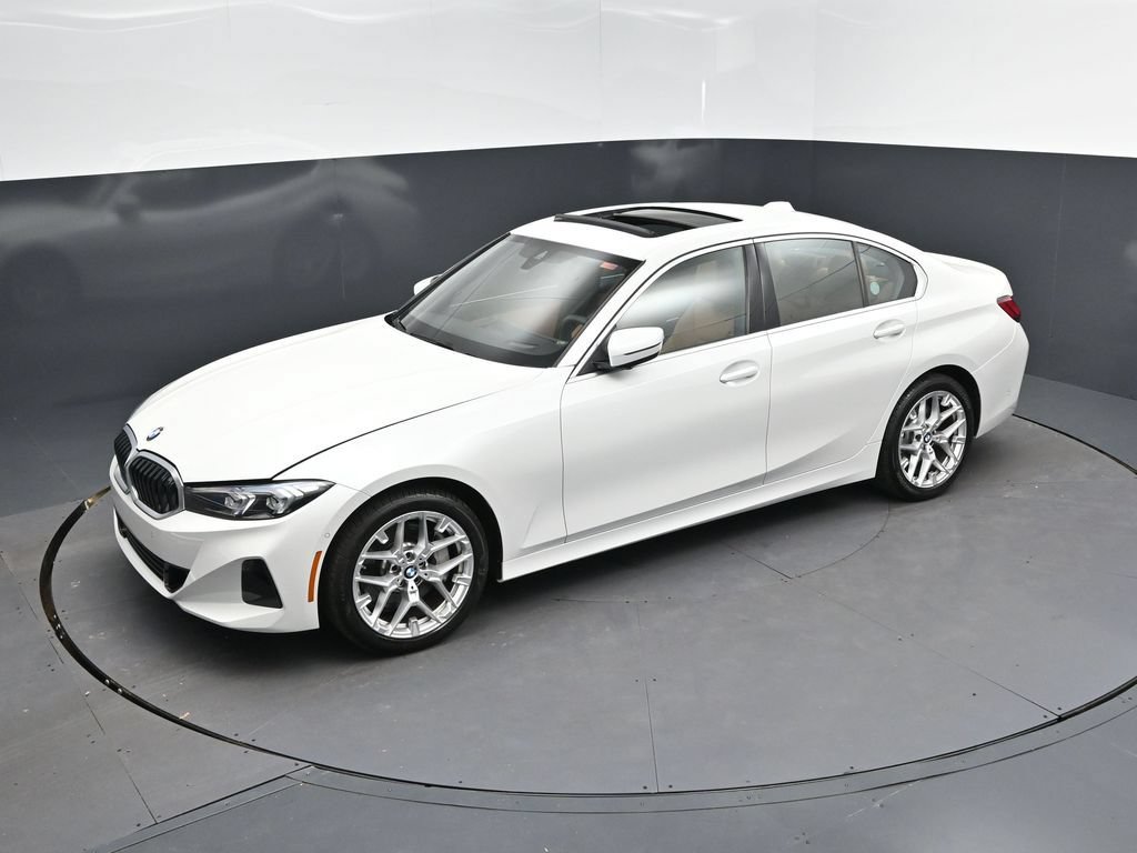 Certified 2026 BMW 330i Sedan RWD image 31