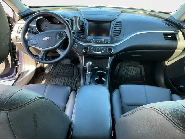 Used 2018 Chevrolet Impala LT image 11