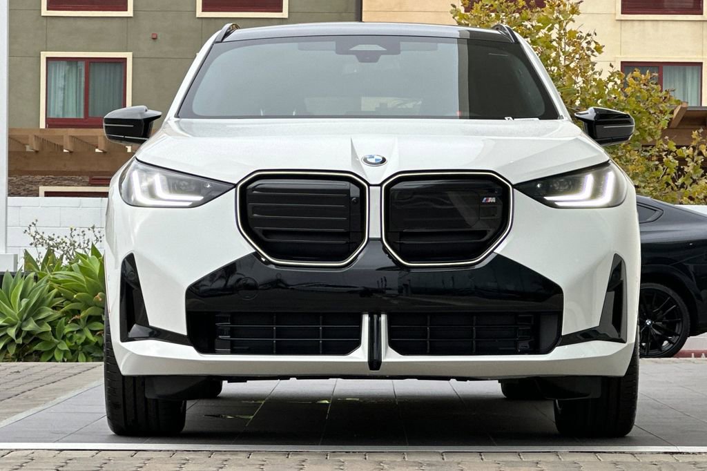 New 2026 BMW X3 M50 w/ Premium Package image 8