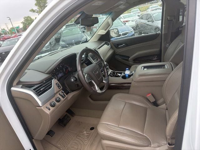 Used 2016 GMC Yukon SLT w/ Open Road Package AWD/4WD image 8