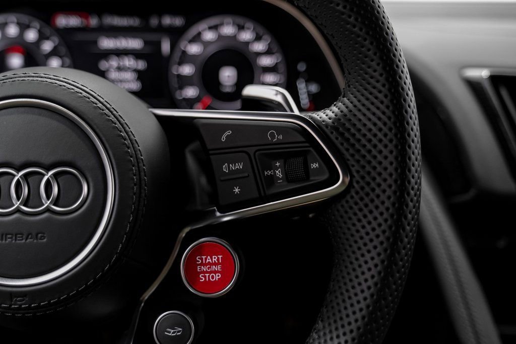 Used 2020 Audi R8 V10 performance image 14