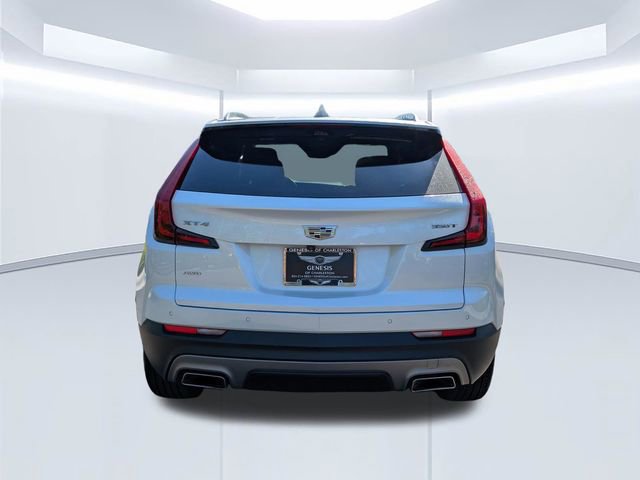 Used 2022 Cadillac XT4 Premium Luxury w/ Technology Package AWD/4WD image 5