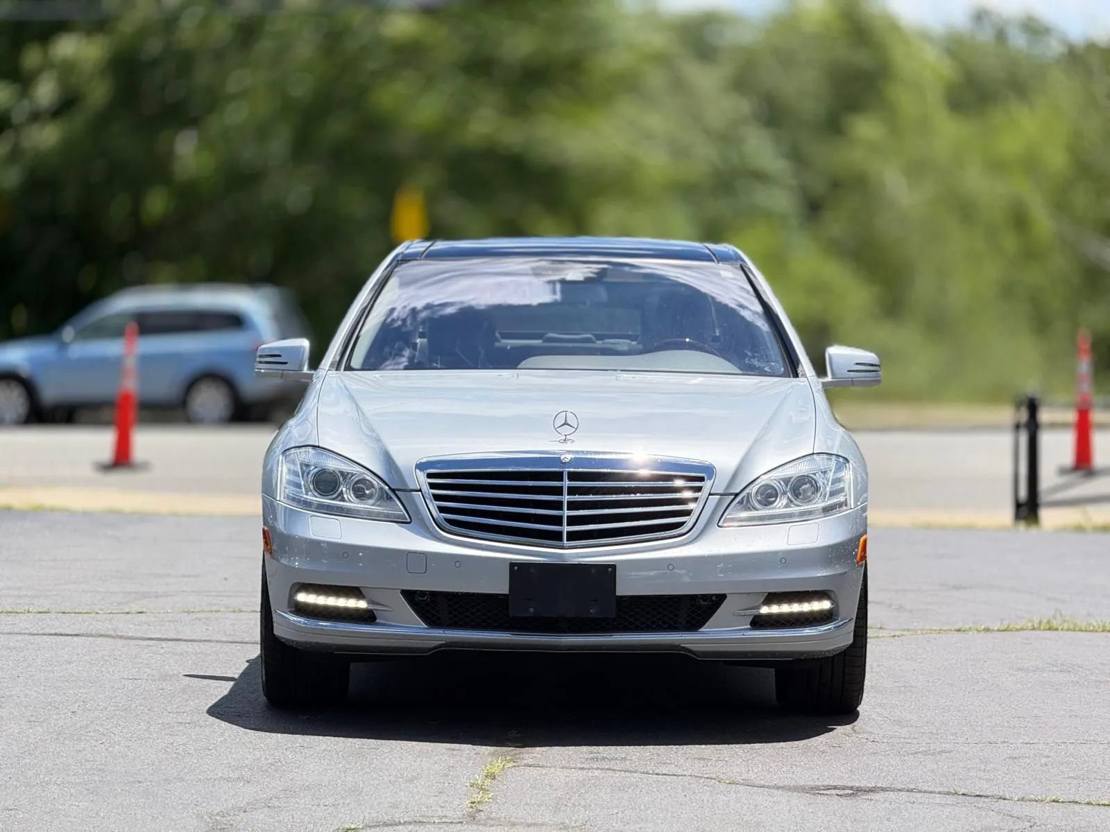 Used 2013 Mercedes-Benz S 550 4MATIC image 2