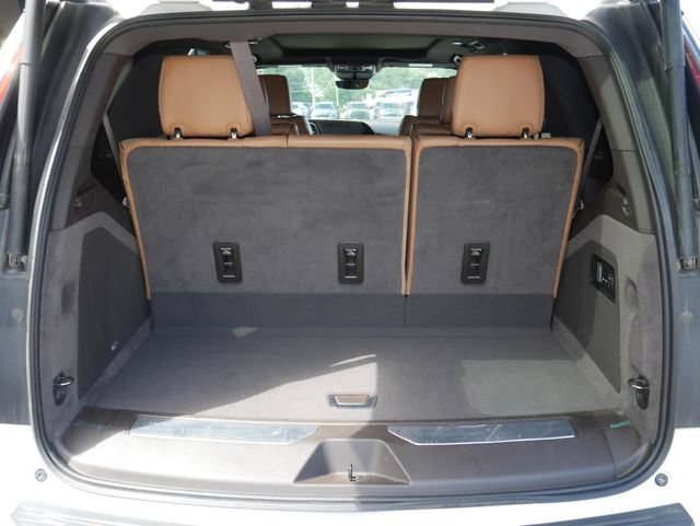 Used 2023 Cadillac Escalade Sport w/ Touring Package AWD/4WD image 11