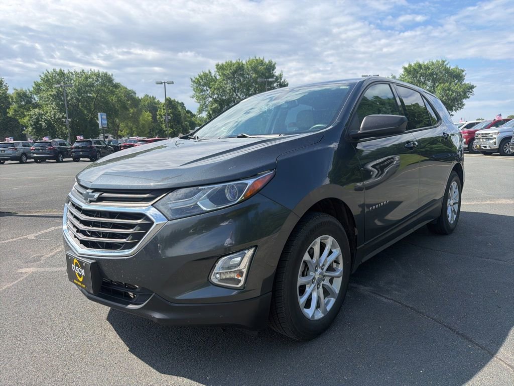 Used 2018 Chevrolet Equinox LS FWD image 1