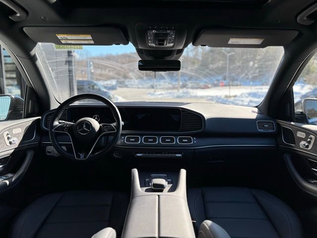 Used 2025 Mercedes-Benz GLE 350 4MATIC image 25
