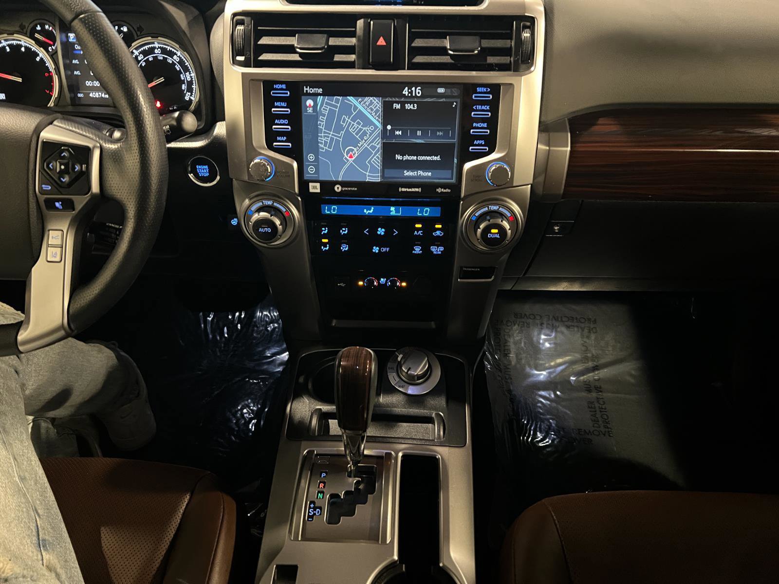 Used 2023 Toyota 4Runner Limited image 16