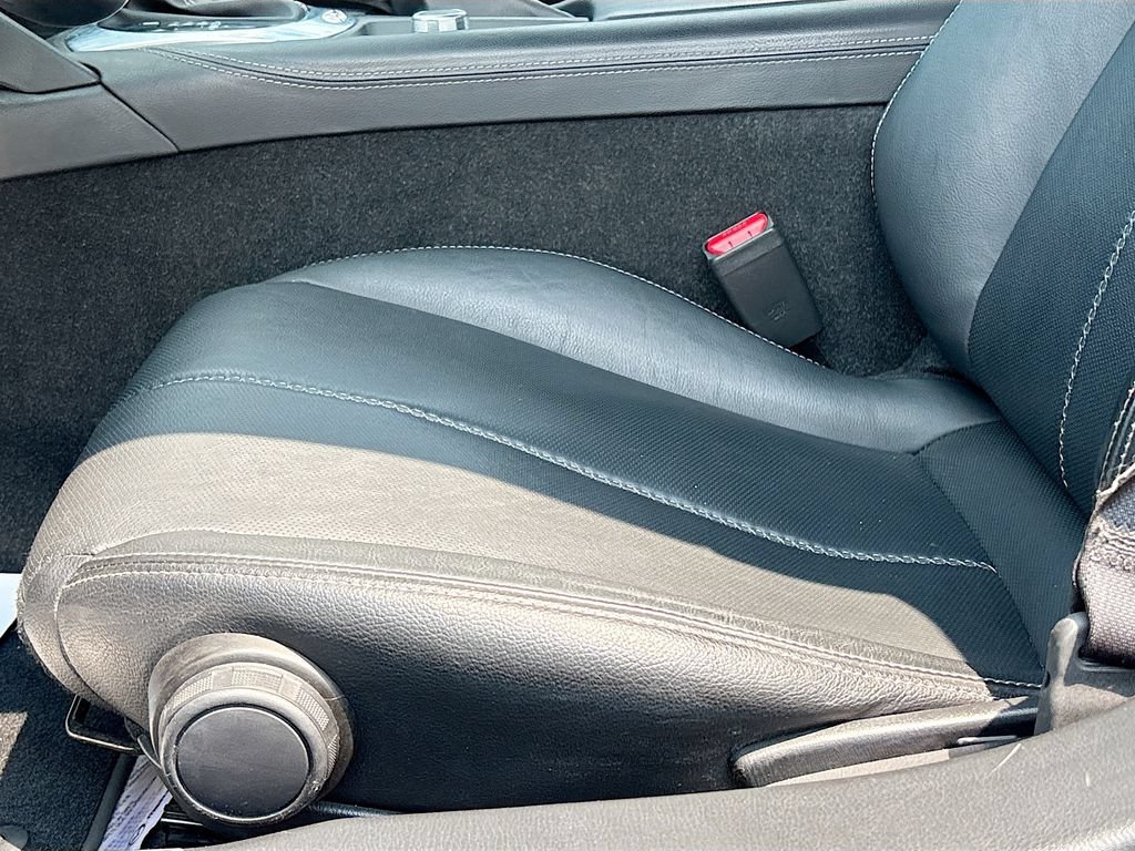 Certified 2025 MAZDA MX-5 Miata RF Grand Touring RWD image 19