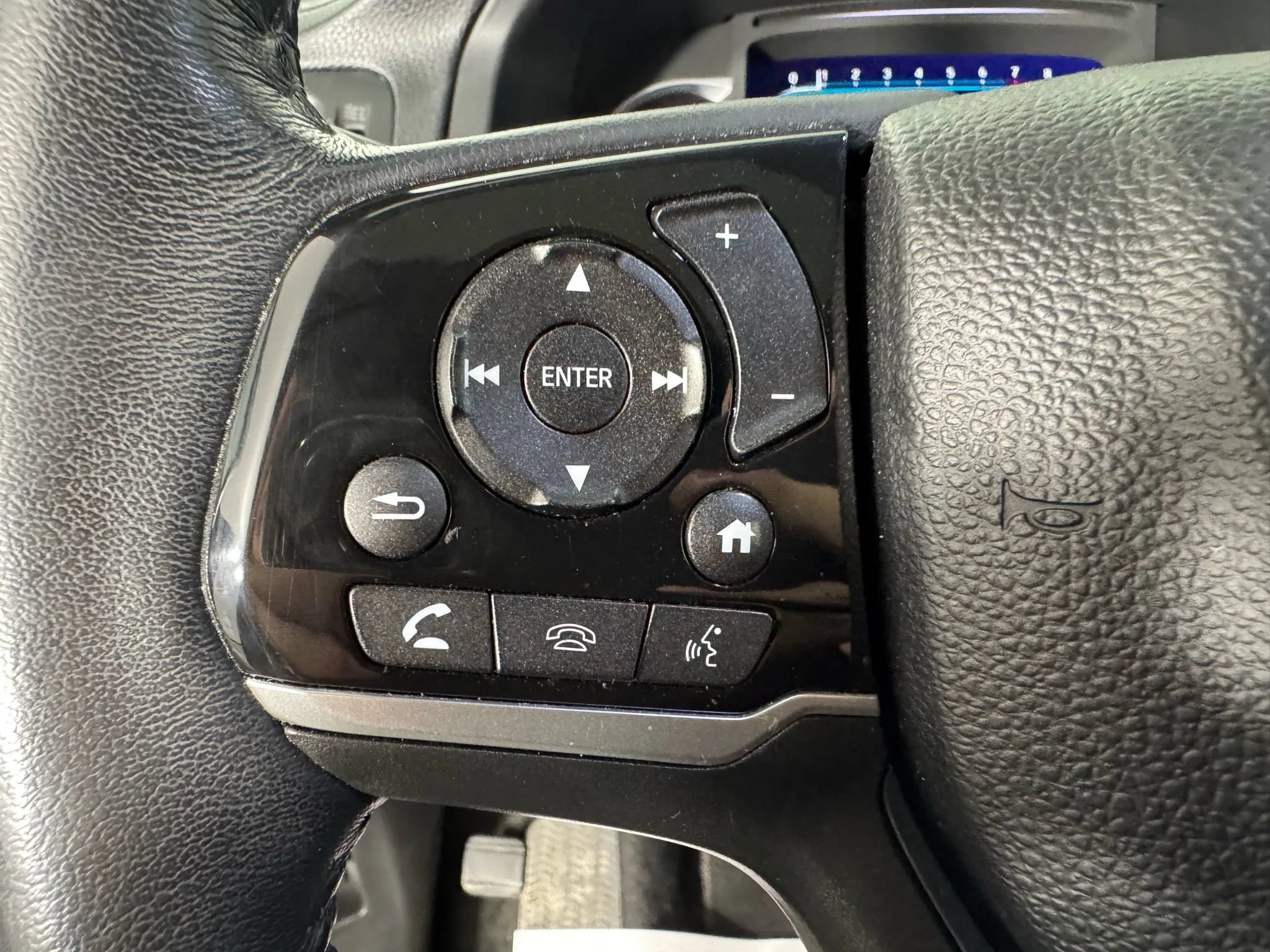 Used 2021 Honda Passport Touring image 15