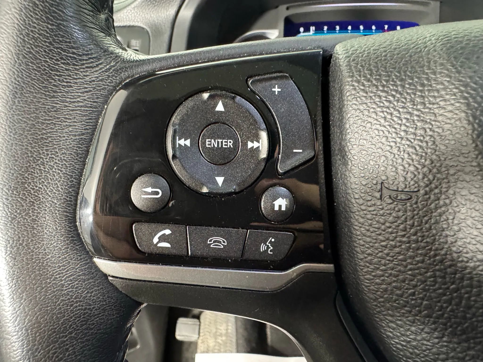 Used 2021 Honda Passport Touring image 15