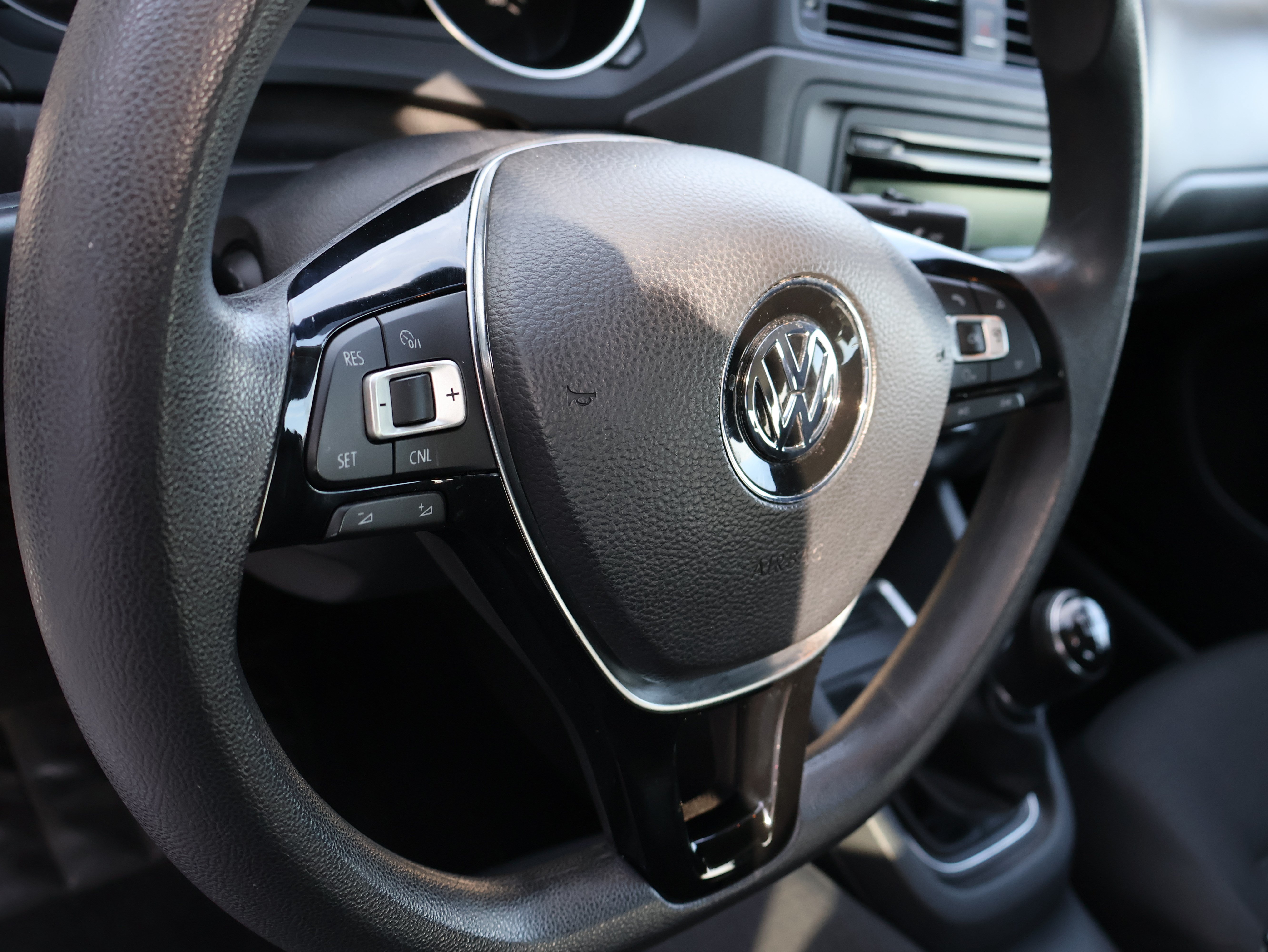 Used 2015 Volkswagen Jetta S FWD image 25