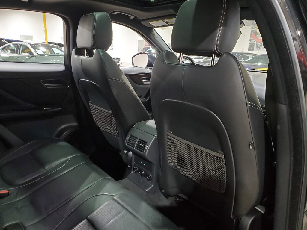 Used 2017 Jaguar F-PACE S image 21