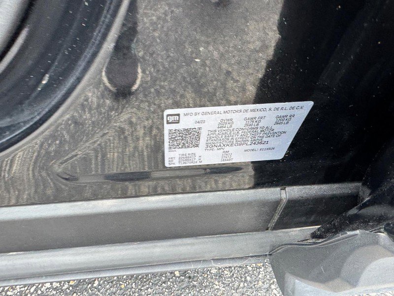 Used 2023 Chevrolet Equinox LT image 23