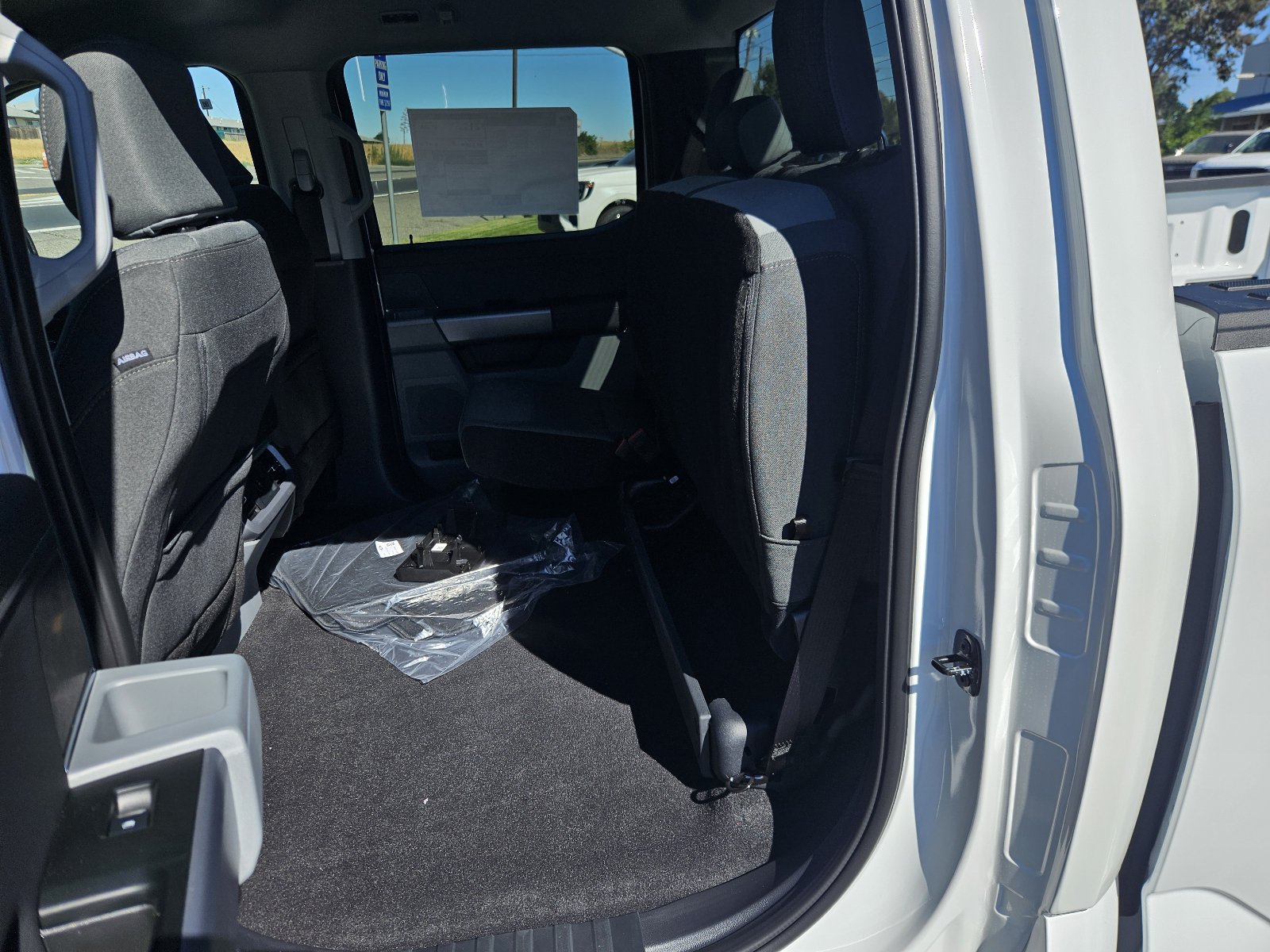 New 2026 Ford F150 XLT w/ XLT Chrome Appearance Package RWD image 13