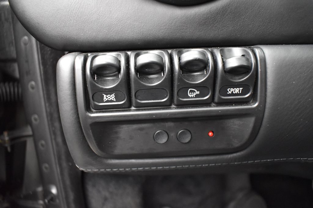 Used 2001 Ferrari 360 Spider RWD image 10