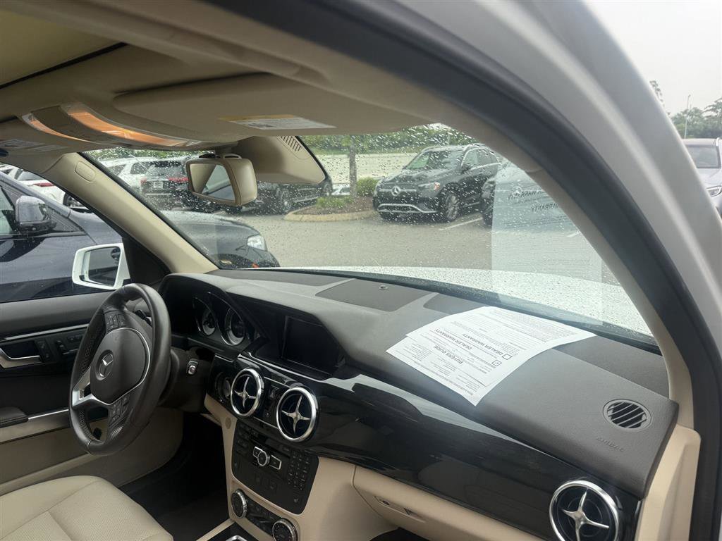 Used 2015 Mercedes-Benz GLK 350 2WD image 7