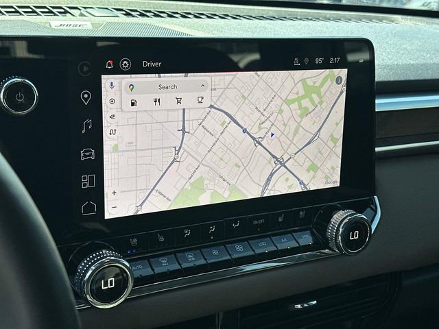 Used 2024 GMC Canyon Denali image 13