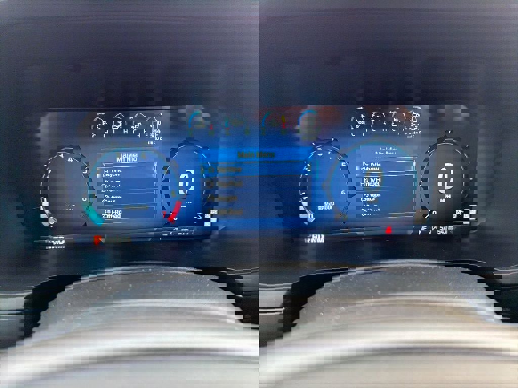 Used 2025 Ford F150 Lariat w/ Equipment Group 501A Mid image 8