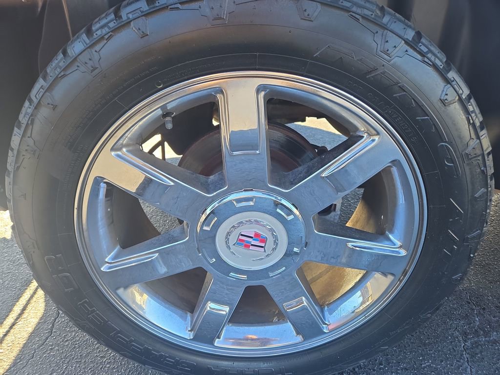 Used 2008 Cadillac Escalade EXT image 58