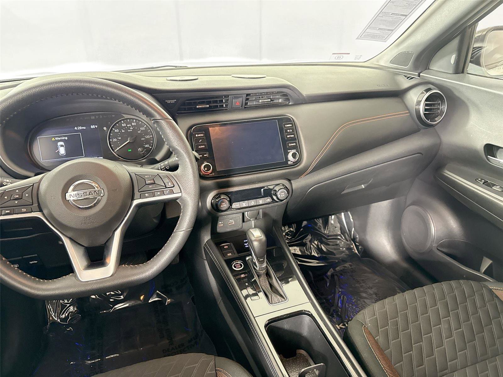 Used 2021 Nissan Kicks SR w/ Interior Electronics Package image 30