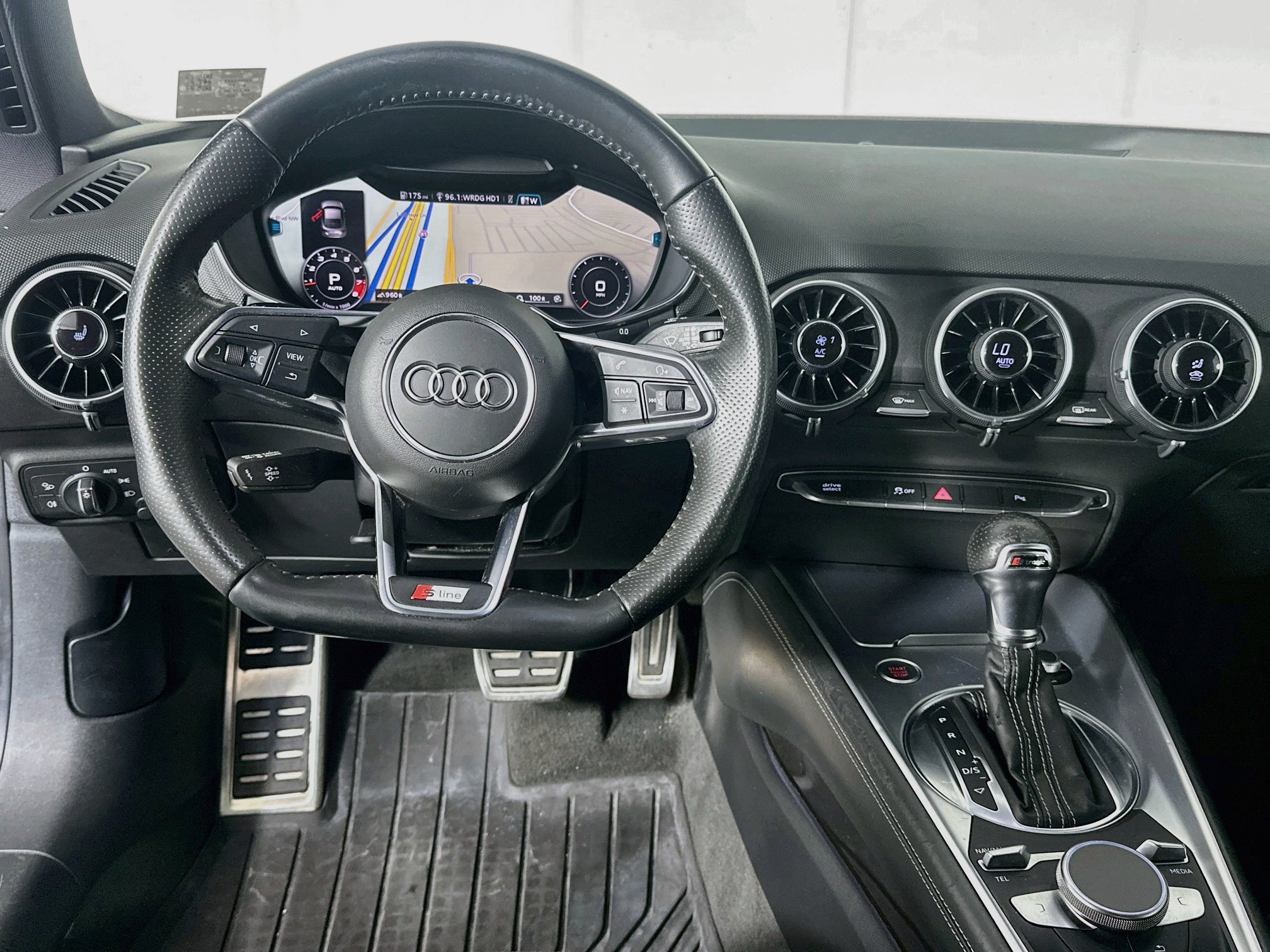 Used 2018 Audi TT 2.0T w/ Technology Package AWD/4WD image 18