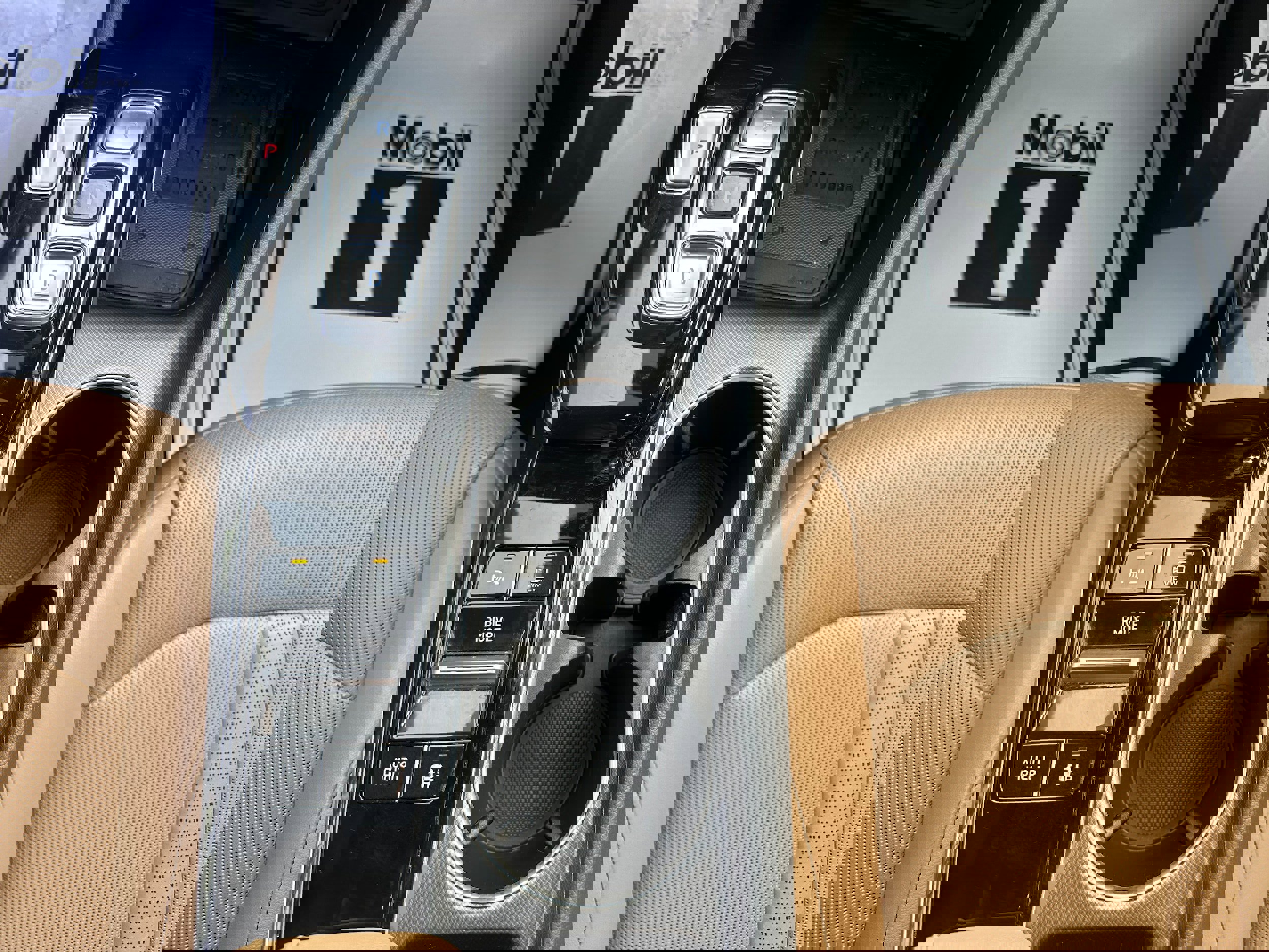 Used 2021 Hyundai Sonata Limited image 29